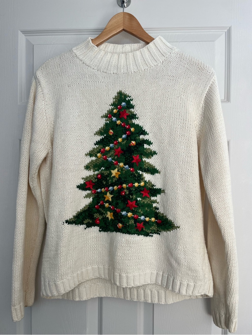 Rare Liz Claiborne LizSport Natural Fiber Embroidered Christmas Tree Sweater - Picture 7 of 8